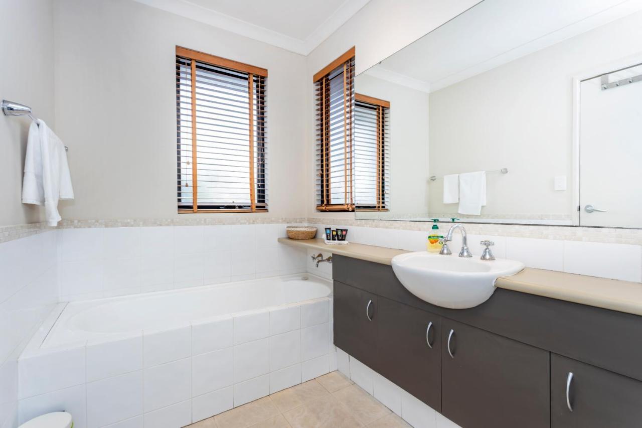 Coode Street Townhouse - Executive Escapes Villa Perth Eksteriør billede